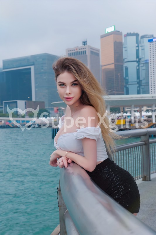 Katrin Escort in Bali