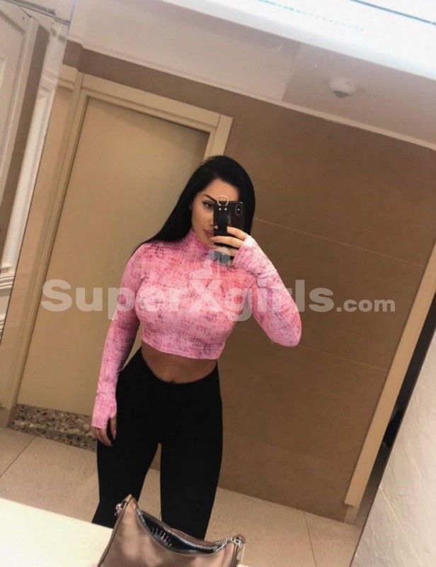 Layla Escort in Dubai