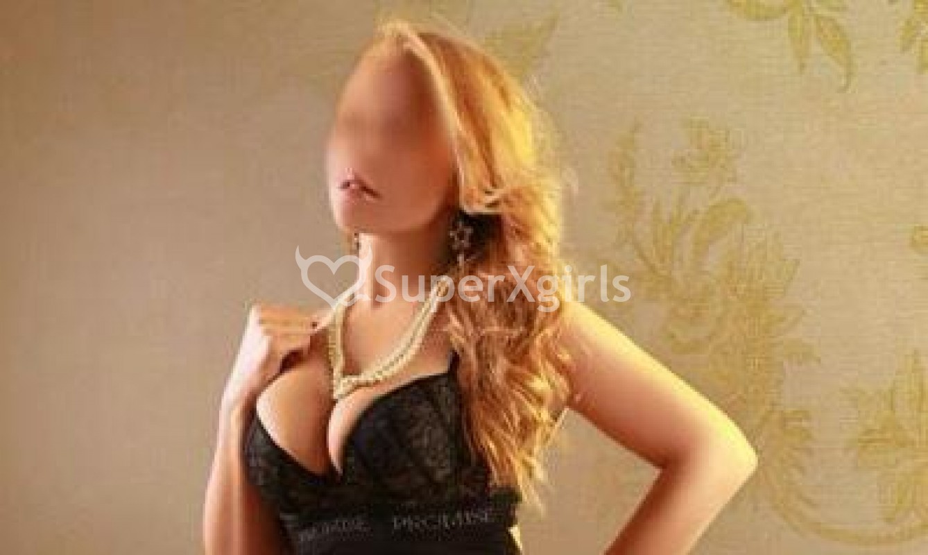 Carla Escort in Essex