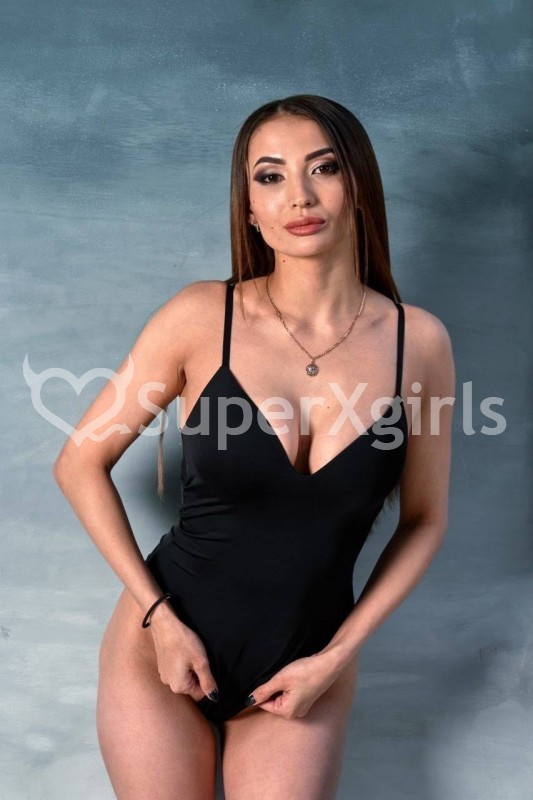 Erika Escort in London