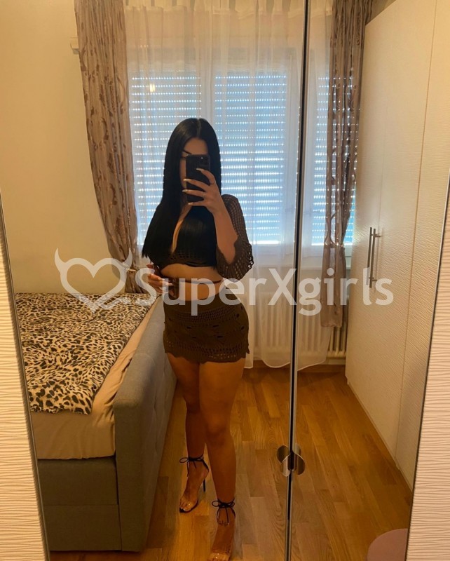 Feride Escort in Baku