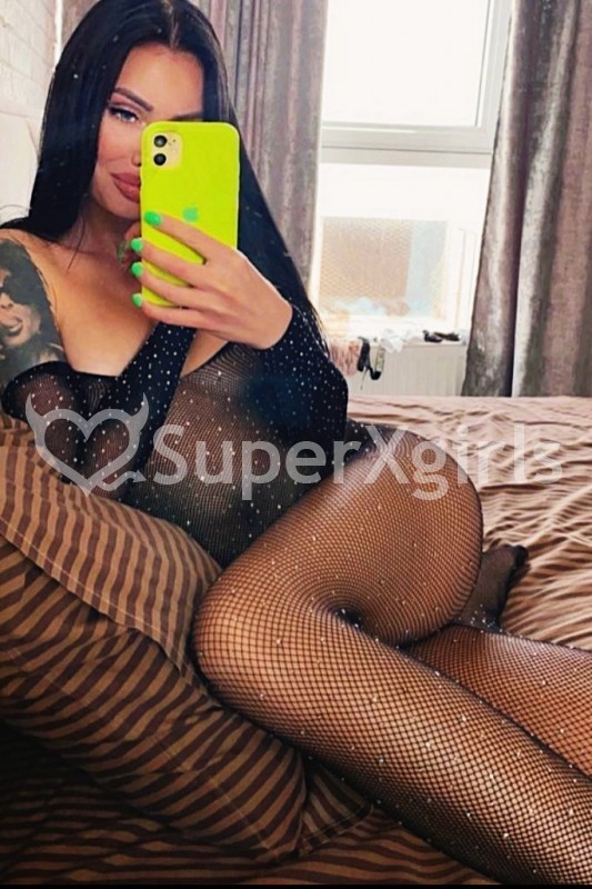 Amina Escort in Milan