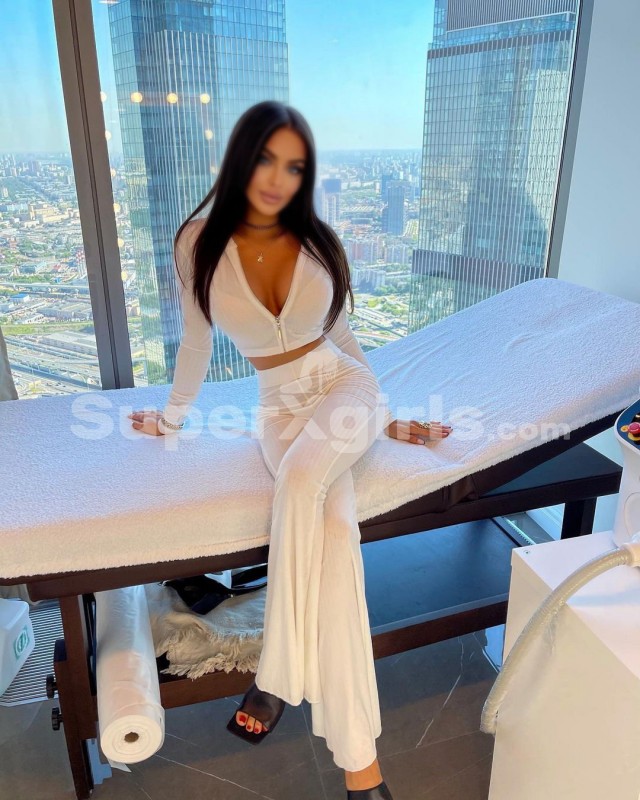 Rose Escort Dubai