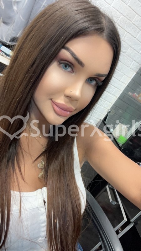 Esya Escort in Baku