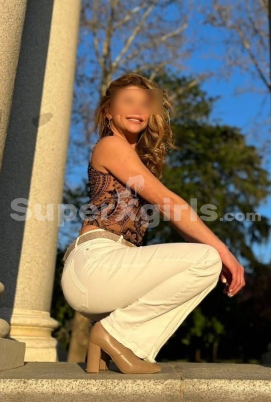 Abril Escort in Madrid