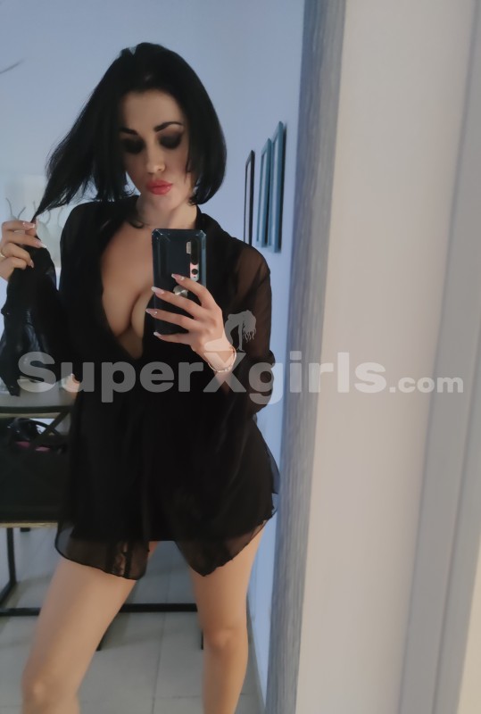 Victoria Escort in Athens