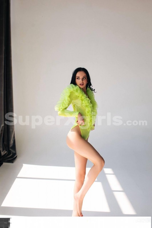 Karmen Escort Dubai