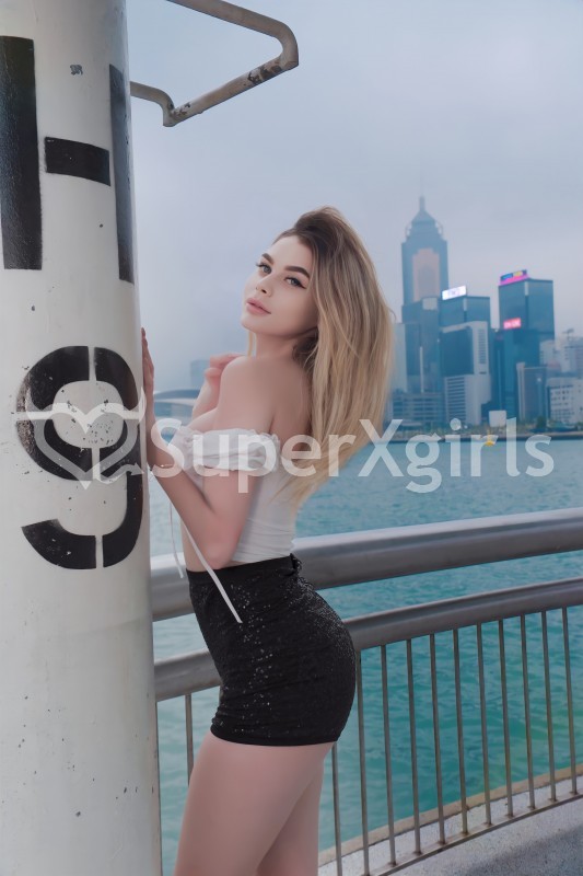 Katrin Escort in Bali