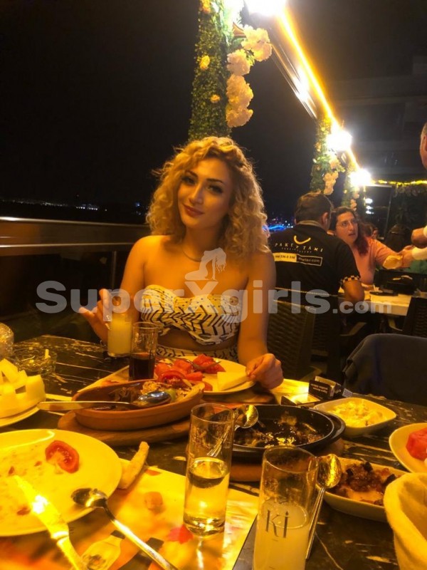 Jeniffer Escort in Istanbul