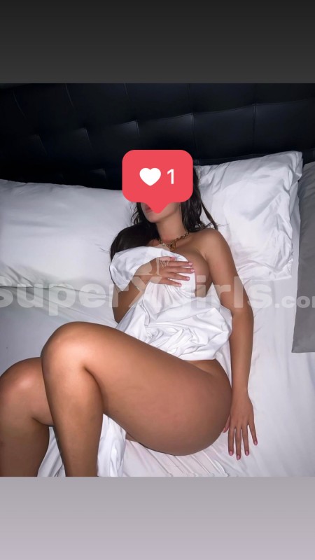 Lina Escort in Athens