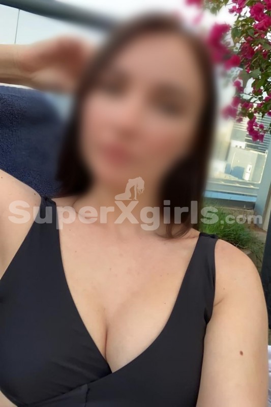 Mia Escort in Dubai