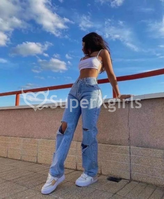 Farida Escort in Baku