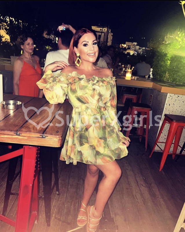 Melanie Escort in Athens