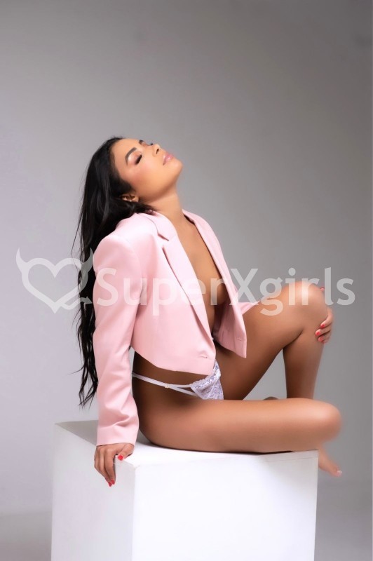 Agatha Escort in London