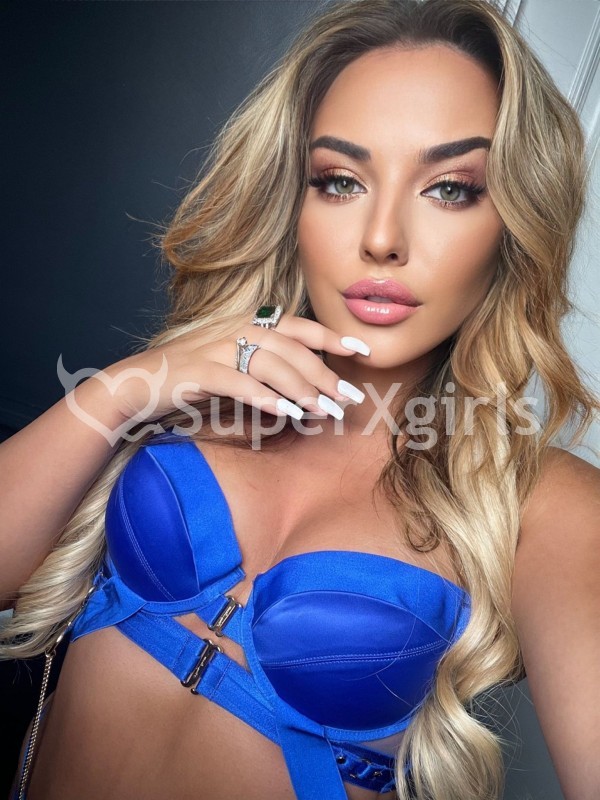 Bianca Escort in London