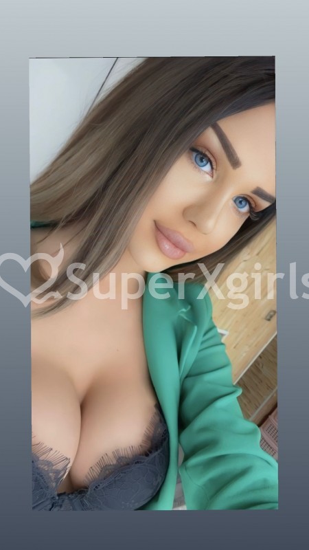 Esya Escort in Baku