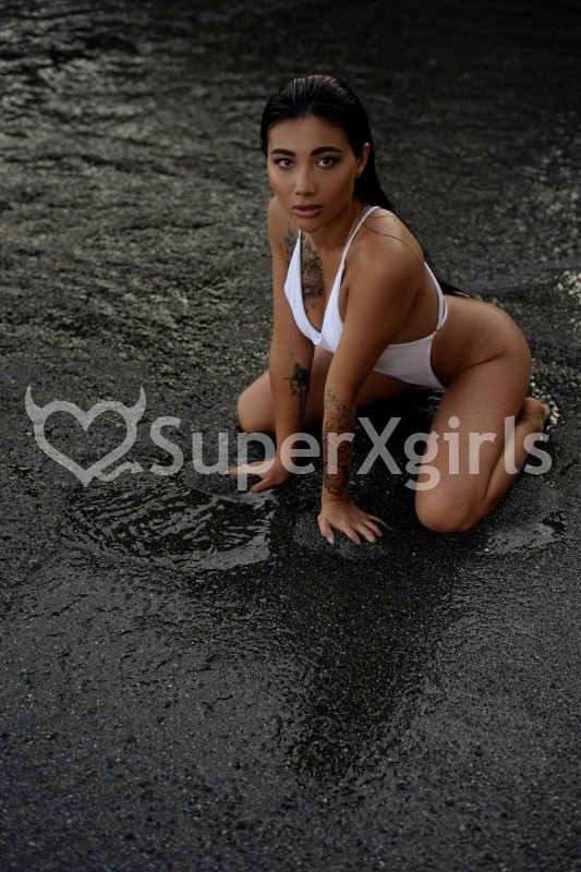 Juli Escort in Baku