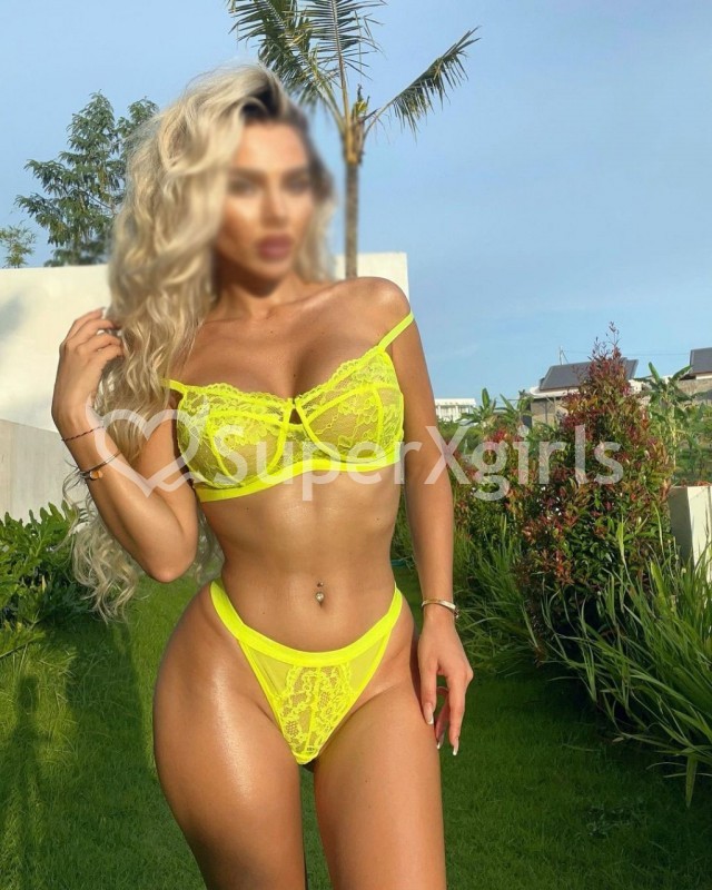 Evelina مرافقة تل أبيب