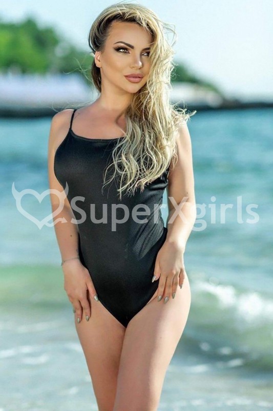Varvara مرافقة لندن