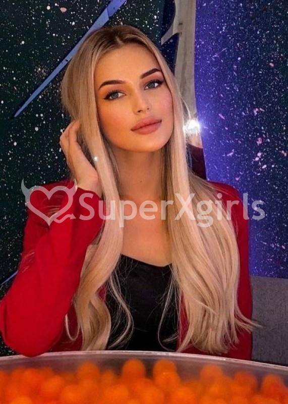 Ayna مرافقة تل أبيب