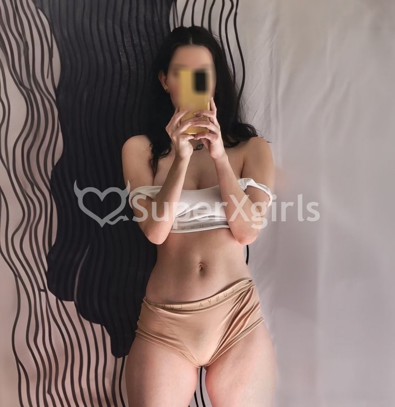Lena Ескорт Кайвом