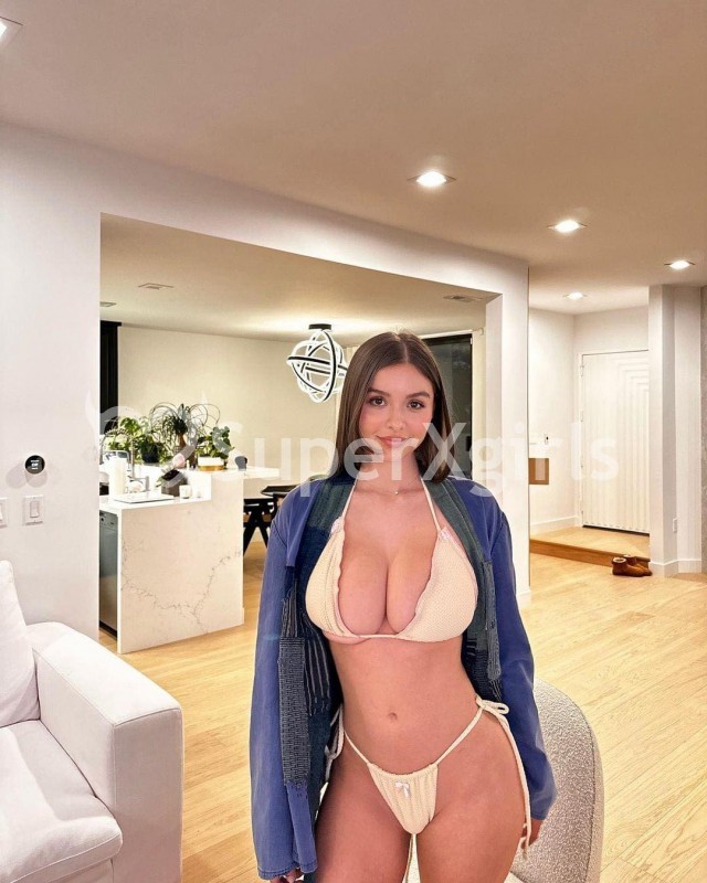 Alexa Experience the thrill with the sexiest playmate