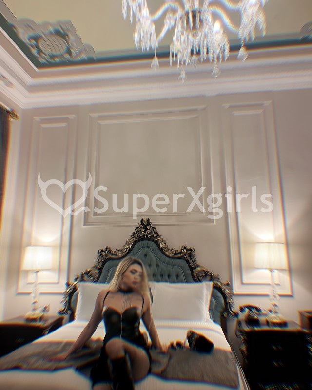 Elisa Escort Istanbul