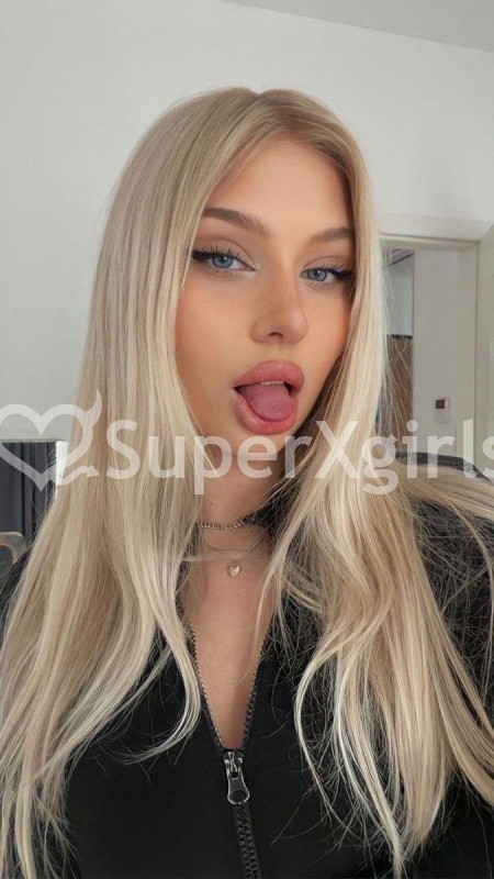 Tugce College Girls