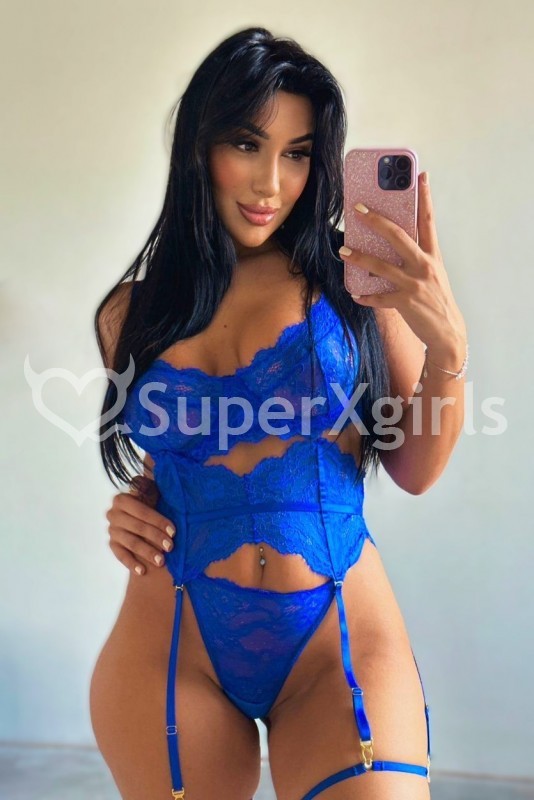 Naomi Eskorte Dubai