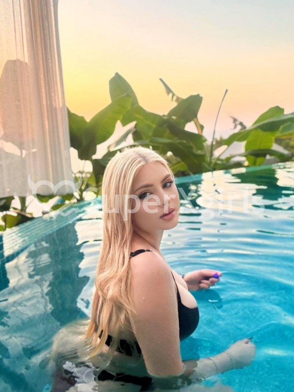 Mollyvip Escort Izmir