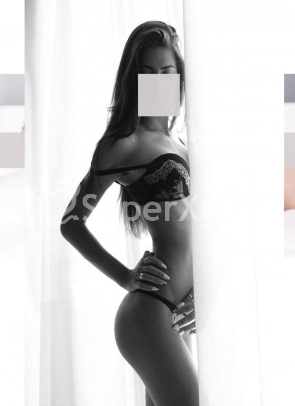 Ania  Escort Warsaw  Ania  Warsaw Escort