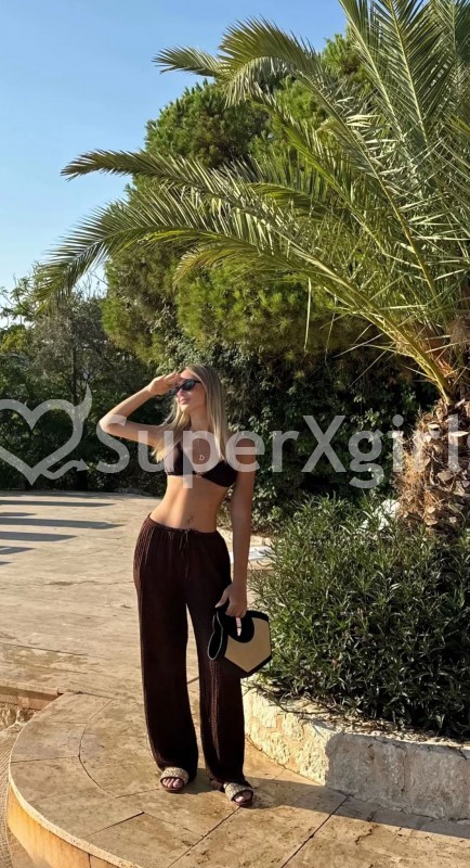 Diana ליווי טירנה
