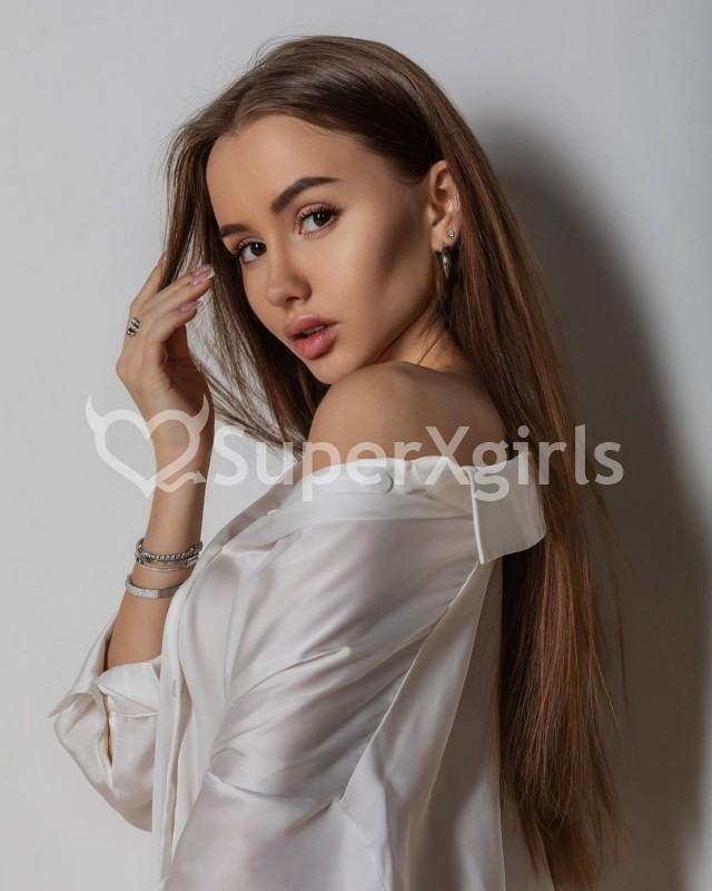 ELLA مرافقة تل أبيب