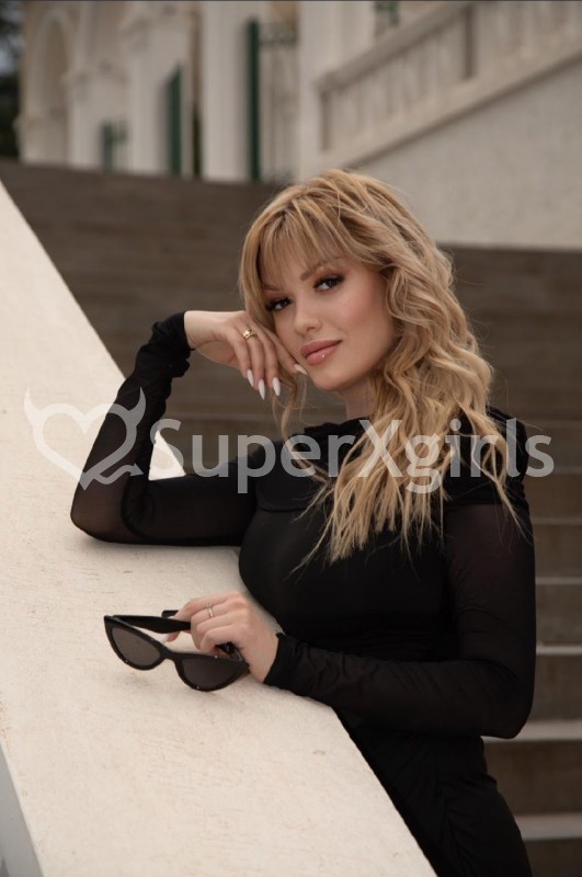 Karolina Escort Tbilisi