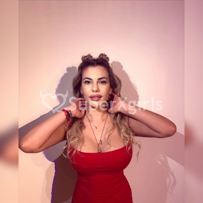 Loreta Συνοδεία Σοφία