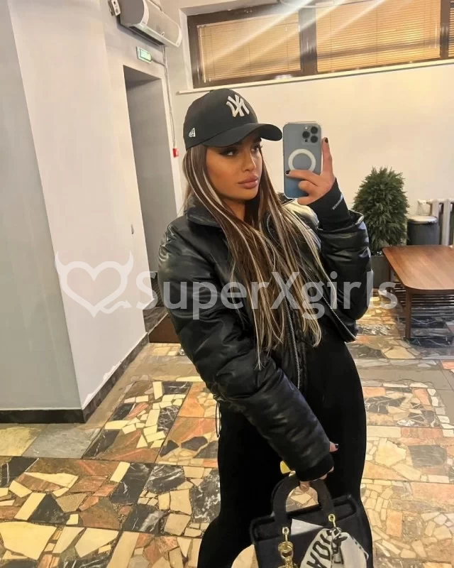 Elina Συνοδεία Ντουμπάι