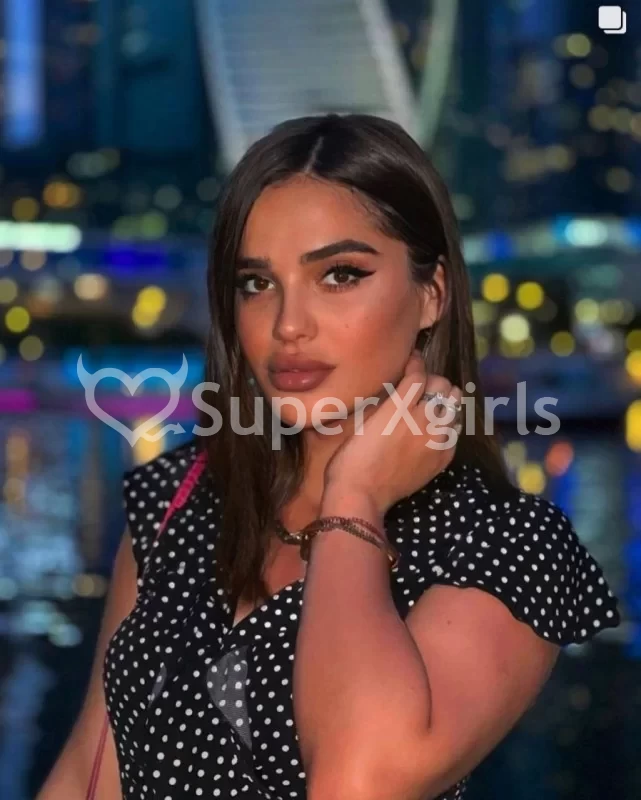 Elina Συνοδεία Ντουμπάι