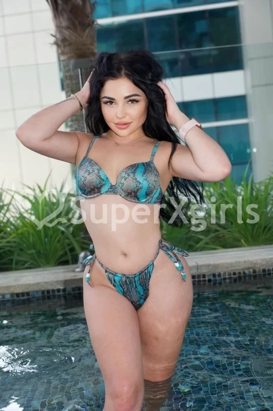 Yana Escorte Dubaï