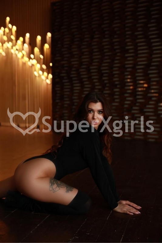 KIRA LUXURY ליווי איזמיר