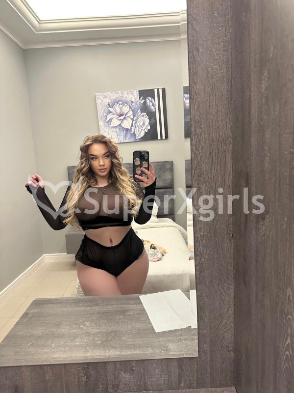 Alina Chicas Escorts Manama