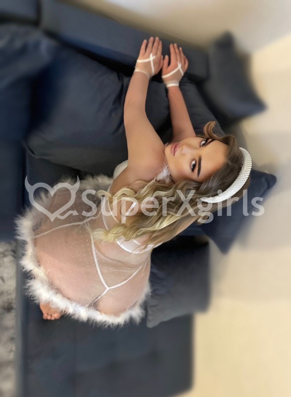 Alina Chicas Escorts Manama
