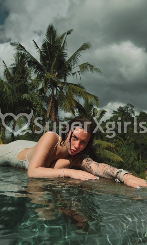Amelia مرافقة موسكو